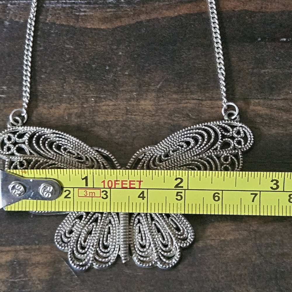 Vintage Huge Silverton Filigree Butterfly Necklace - Picture 5 of 6